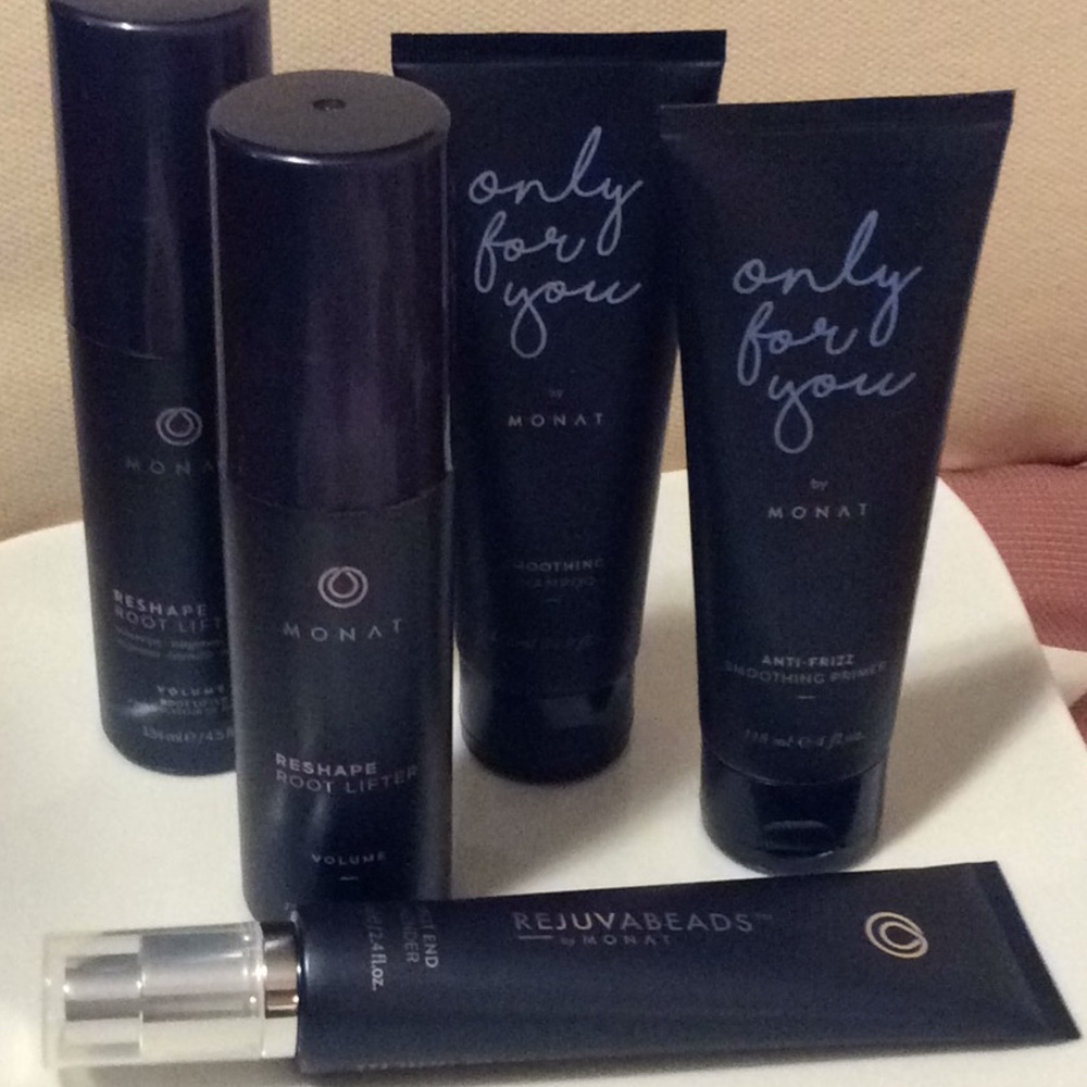 Collection of 5 Monat Haircare Products (sealed)😍